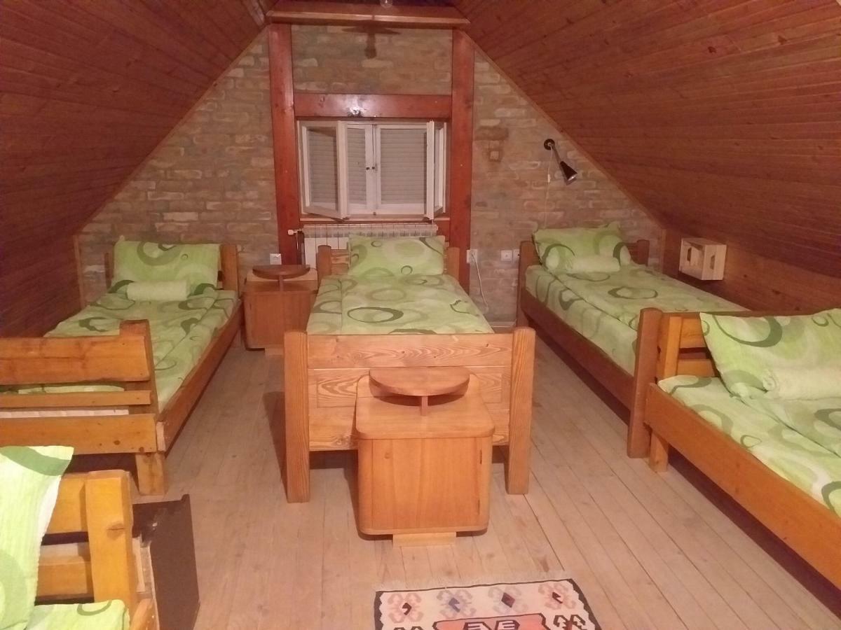 Lodging Vidmar Sremski Karlovci Exterior photo